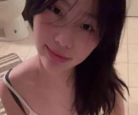 หลุดโอนลี่แฟน user1329 vk สาวสวยช่วยตัวเอง