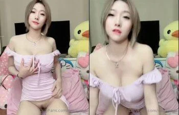 น้องแอม Onlyfans ชุดชมพูบางๆ บีบนมโชว์หี ครางเสียว muaymyb