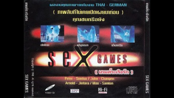 แกงค์ฝรั่งจ้างสาวไทยตี้ปีใหม่โชว์แหวกหีแล้วแยกเย็ดแหก